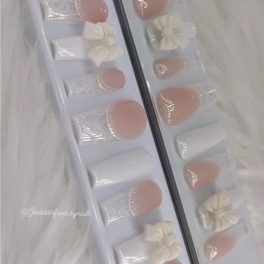 White Lace French Nails 💅